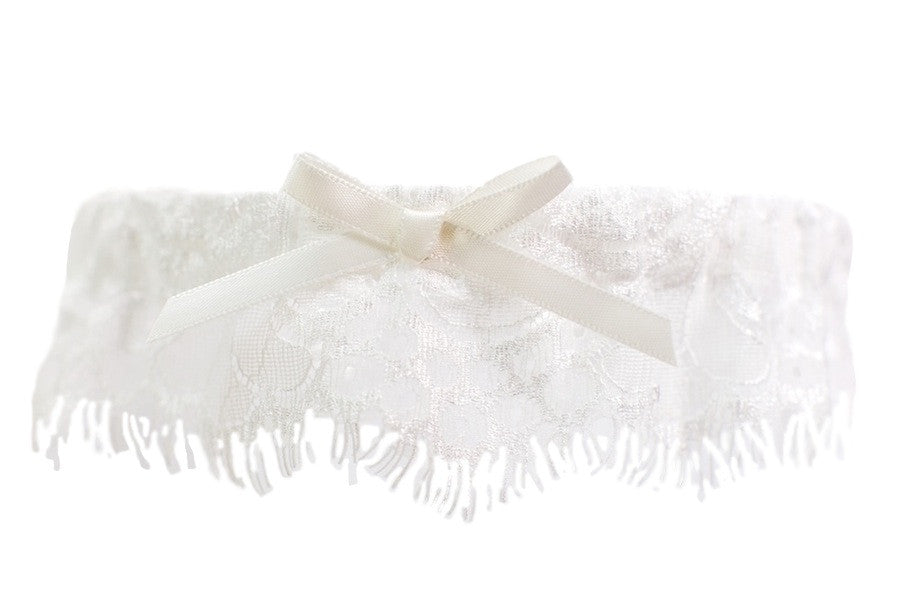Simple Dainty Lace Toss Garter. Affordable and Cute Garter with Ivory Lace Toss Garter with Ivory Bow La Gartier Wedding Garters Simple Dainty Lace Toss Garter. Affordable and Cute Garter with Ivory Lace Toss Garter with Ivory Bow La Gartier Wedding Garters